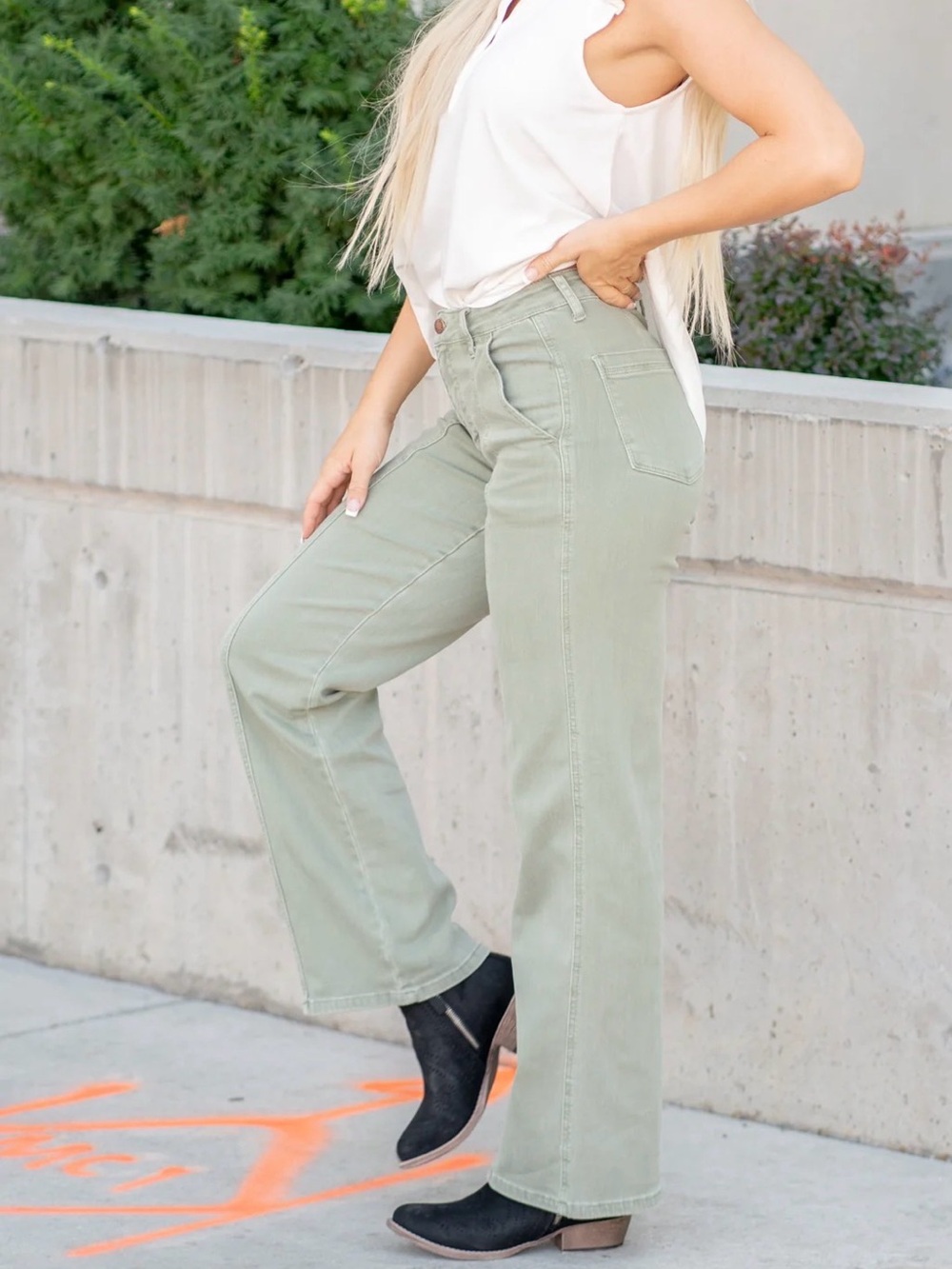 Judy Blue Jeans Greenwich Sage Green High Rise Front Seam Straight Stretch 29